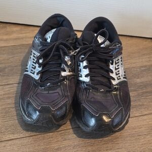 Brooks Men's Black and Silver Running Shoes